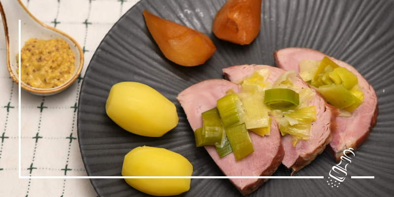 schweins nussschinkli mit karamelisierten birnen