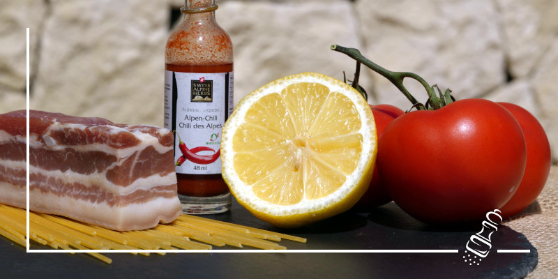 spaghetti mit tpmaten und speck